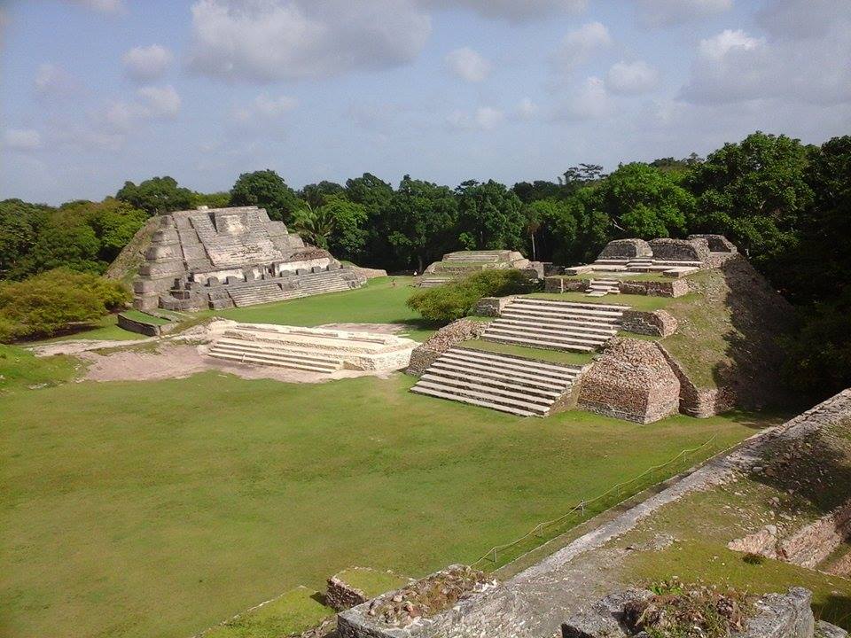 Archeological site in Belize | Altun Ha in the Belize District | an hours drive from Howler Monkey Resort